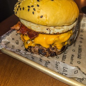 La Birra Bar - Burgers Near Me - Oakland Park, Florida