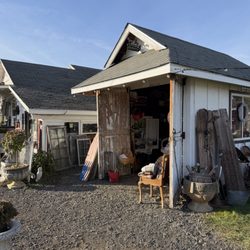 Wade Creek Vintage Marketplace 