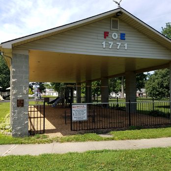 Beulah Park - the "Eagle's Nest" is a protected area for the little kids - Parks Near Me - Alexandria, Indiana