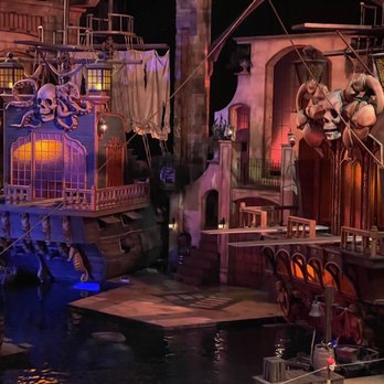 Pirates Voyage Dinner & Show - Stage - Stadiums & Arenas Near Me - Pigeon Forge, Tennessee Pirates Voyage Dinner & Show - Stage - Stadiums & Arenas Near Me - Pigeon Forge, Tennessee
