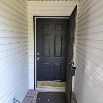 Handyman and Sam - Before pressure washing - General Contractors Near Me Handyman and Sam - Before pressure washing - General Contractors Near Me