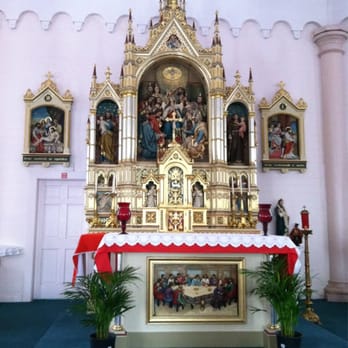 Holy Ghost Mission - Inside - Churches Near Me - Kula, Hawaii