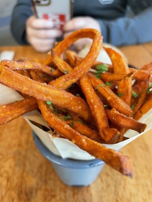 Roam Artisan Burgers by null