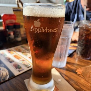 Applebee's Grill + Bar - 22ounce beer - Sports Bars Near Me - Aberdeen, Maryland Applebee's Grill + Bar - 22ounce beer - Sports Bars Near Me - Aberdeen, Maryland