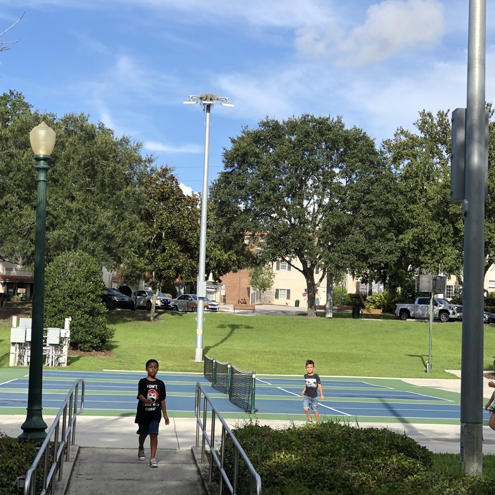 Donnelly Park - Pickle ball courts. - Parks Near Me - Mount Dora, Florida