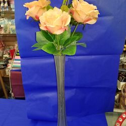G and G Craft and Gifts - Real flowers looking