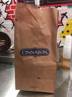 Auntie Anne's by null