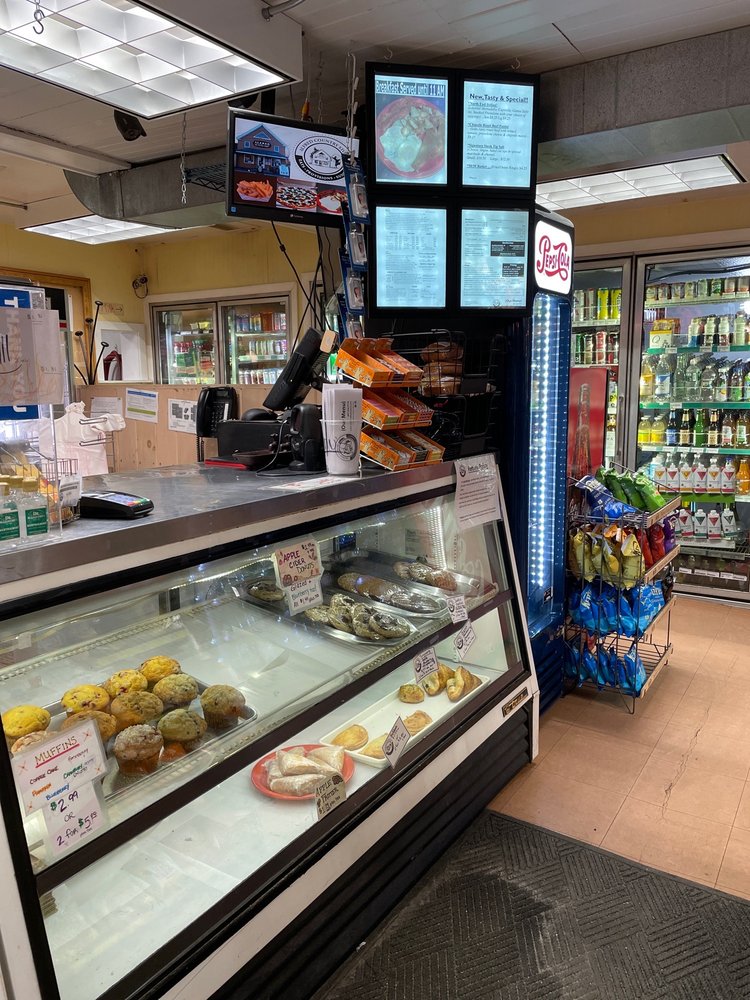 ALFRED COUNTRY STORE Updated September 2024 15 Photos & 19 Reviews