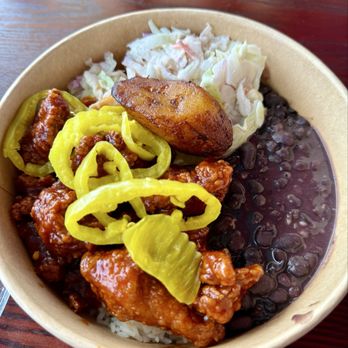 Bongos - Trini fried chicken plate - Cuban Near Me - Seattle, Washington