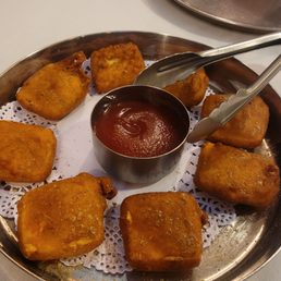 Paneer pakore