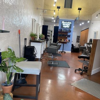 Rockridge Day Spa - Hairdressing area - Day Spas Near Me - Oakland, California