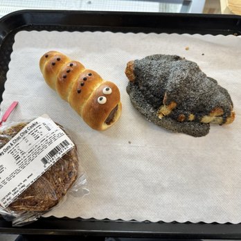 Oyatsupan Bakers - Japanese Near Me - Beaverton, Oregon
