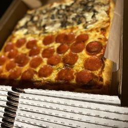 Pat's Pizza & Hoagies