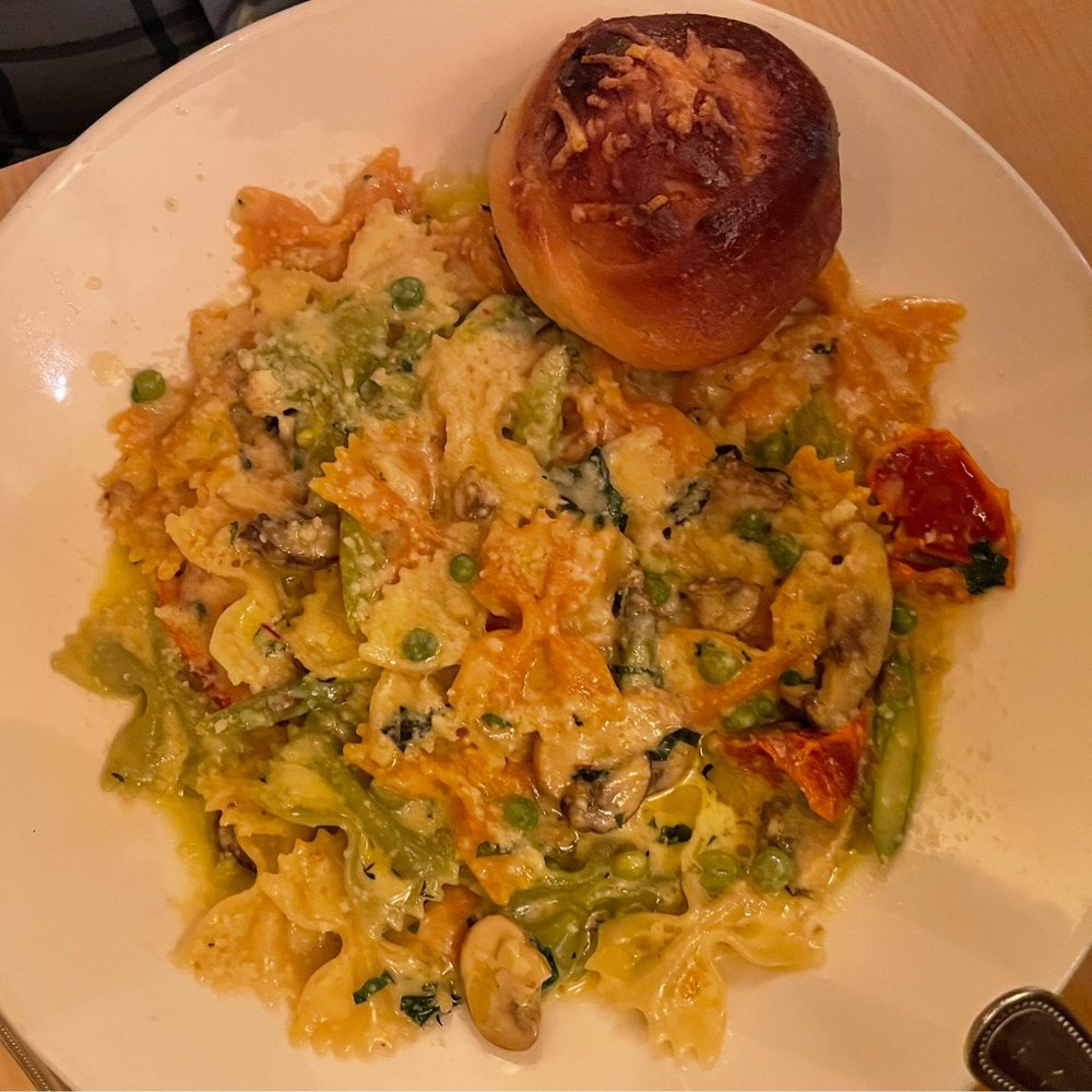 Villa Dolce Cafe - Pasta Farfalle - Italian Near Me - Middleton, Wisconsin Villa Dolce Cafe - Pasta Farfalle - Italian Near Me - Middleton, Wisconsin