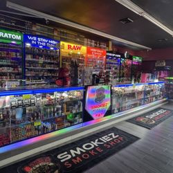Smokiez Smoke Shop