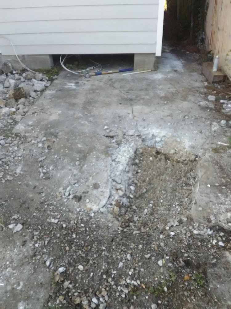 Slide of Harris & Company Construction