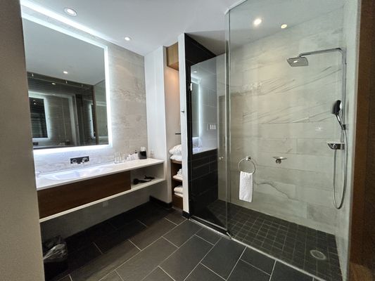 Le Germain Hotel Toronto Mercer by null