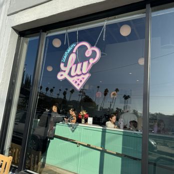 Ice Cream Luv - Ice Cream & Frozen Yogurt Near Me - Los Angeles, California