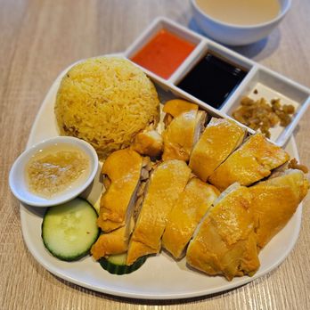 Cafe De Hong Kong - Signature Hainanese Chicken Rice https://www.instagram.com/the.wanderin.foodie/ - Hong Kong Style Cafe Near Me - Markham, Ontario Cafe De Hong Kong - Signature Hainanese Chicken Rice https://www.instagram.com/the.wanderin.foodie/ - Hong Kong Style Cafe Near Me - Markham, Ontario