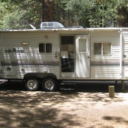 25 foot Fleetwood bunkhouse