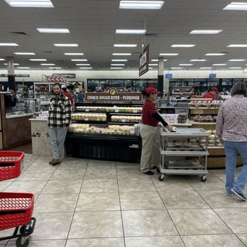 Buc-ee’s - Gas Stations Near Me - Sevierville, Tennessee Buc-ee’s - Gas Stations Near Me - Sevierville, Tennessee