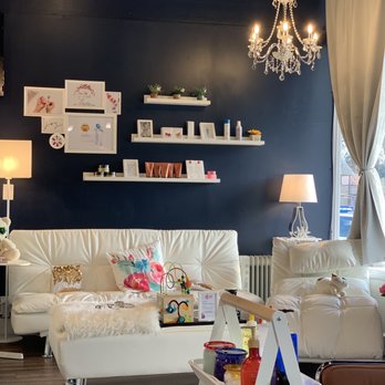 The Fifteenth Nails Spa - Nail Salons Near Me - Shoreline, Washington