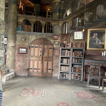 Fonthill Castle - Museums Near Me - Doylestown, Pennsylvania