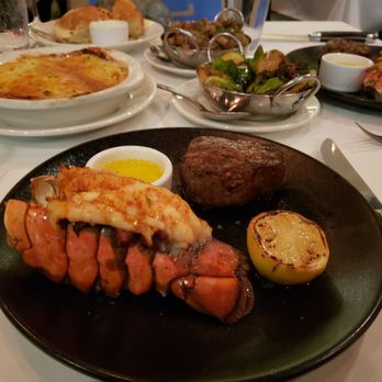 MORTON’S THE STEAKHOUSE - Updated December 2024 - 665 Photos & 579 ...