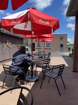 Brooks' House of Bar-B-Q by null