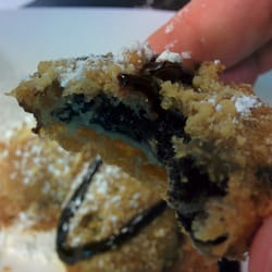 That's How We Roll - Inside of a fried Oreo