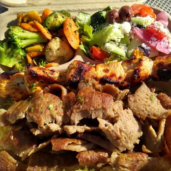 Daphne's - Dry Chicken Kabob but Good Gyro Meat - Greek Near Me - Ontario, California