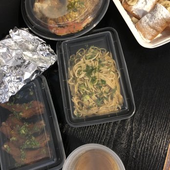 Bootleg Special - Garlic Noodles Ribs On Coke Bananas Foster Beignets Build Your Own Boil - Cajun/Creole Near Me - Boston, Massachusetts