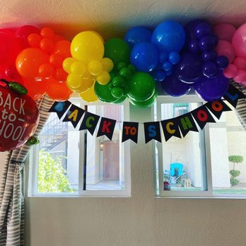 The Crafty Touch - Back to school balloon garland - Balloon Services Near Me The Crafty Touch - Back to school balloon garland - Balloon Services Near Me