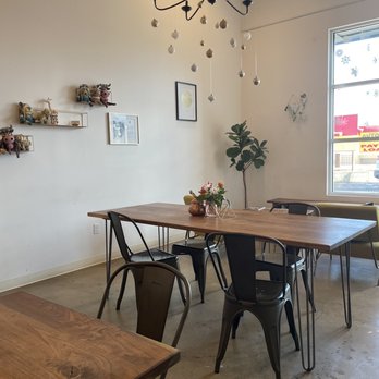Pangolin Café - Coffee & Tea Near Me - Reno, Nevada Pangolin Café - Coffee & Tea Near Me - Reno, Nevada