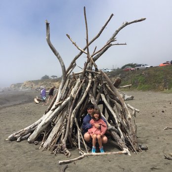 Moonstone Beach - Southern-most end of the beach was biggest & had a million rocks to search through. - Beaches Near Me - Cambria, California Moonstone Beach - Southern-most end of the beach was biggest & had a million rocks to search through. - Beaches Near Me - Cambria, California