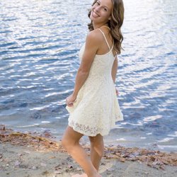Traveling Beauty - Senior Session