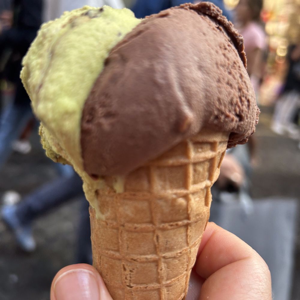 Cecere Antonietta - Pistachio Nutella and Baccio - Ice Cream & Frozen Yogurt Near Me - Rome, RM Cecere Antonietta - Pistachio Nutella and Baccio - Ice Cream & Frozen Yogurt Near Me - Rome, RM