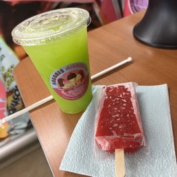 Agua Fresca de Pepino and paleta de fresa