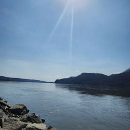 Absolute gorgeous views of the Susquehanna River! Think Mission BBQ WITH beer.