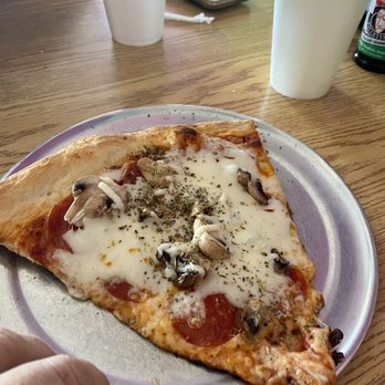 Cafe Trentuno - Single slice peppa d mushrooms - Pizza Near Me - Pelham, Alabama Cafe Trentuno - Single slice peppa d mushrooms - Pizza Near Me - Pelham, Alabama