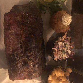 Double B's BBQ - Barbeque Near Me - West Allis, Wisconsin