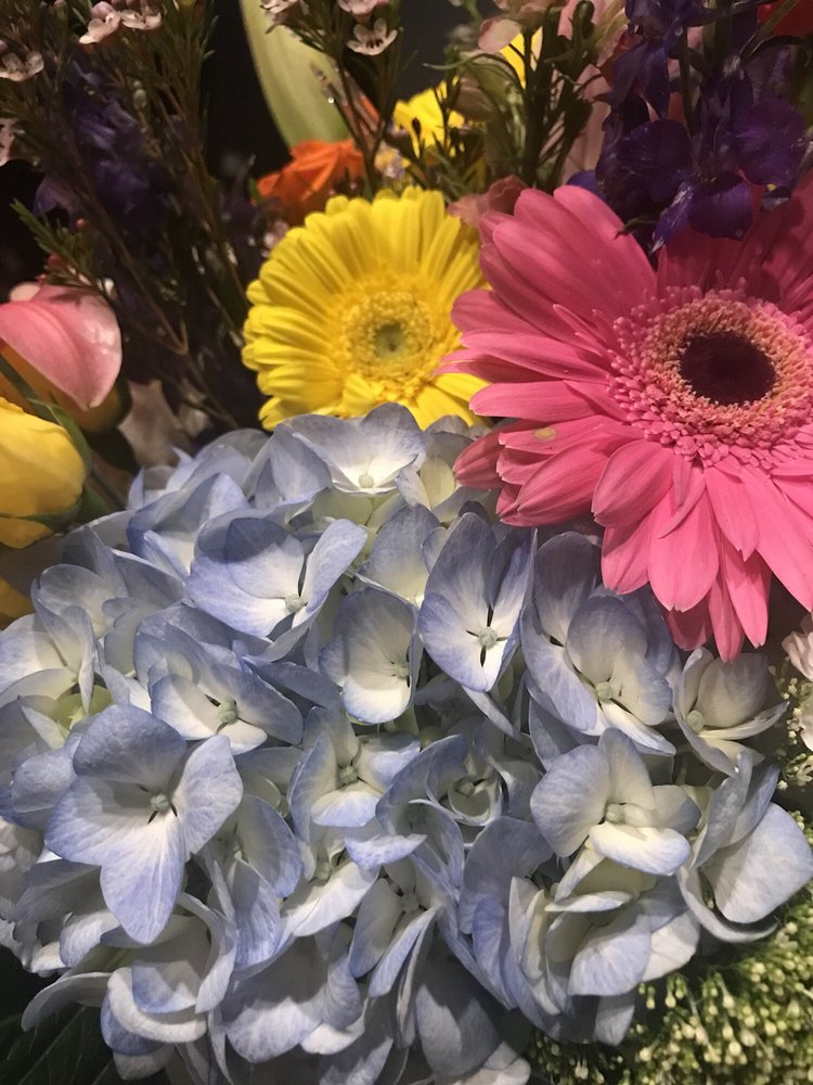 BOYNTON BEACH FLORIST 17 Photos & 17 Reviews Wedding Planning 701