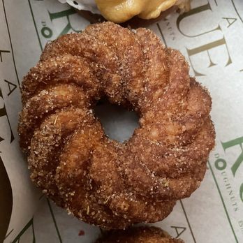 La Rue Doughnut - Cardamom cruller - Bakeries Near Me - Dallas, Texas La Rue Doughnut - Cardamom cruller - Bakeries Near Me - Dallas, Texas
