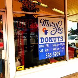Mary Lee Donuts - Great location on Perkins Road.