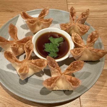 Le Dee Thai Cuisine - Crab Rangoon 6 Pieces - Thai Near Me - Chino Hills, California Le Dee Thai Cuisine - Crab Rangoon 6 Pieces - Thai Near Me - Chino Hills, California