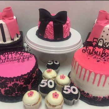 Simply Sweet - Dessert table - Cupcakes Near Me - Mobile, Alabama Simply Sweet - Dessert table - Cupcakes Near Me - Mobile, Alabama