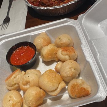 Basilico Italiano - Mom's Lasagna & Garlic Knots - Italian Near Me - Concord, North Carolina