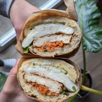Short & Sweet - Lemongrass tofu banh mi (you must try this) - Bubble Tea Near Me - Vancouver, Washington Short & Sweet - Lemongrass tofu banh mi (you must try this) - Bubble Tea Near Me - Vancouver, Washington