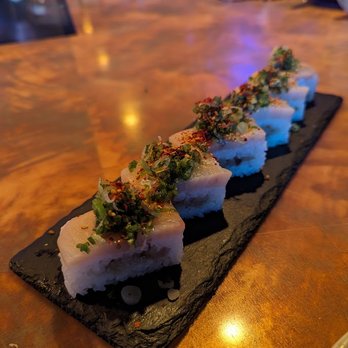 Budonoki - Yellowtail Oshizushi - Izakaya Near Me - Los Angeles, California