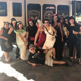Rockin' Wine Tours - Wine Tours Near Me - Temecula, California Rockin' Wine Tours - Wine Tours Near Me - Temecula, California